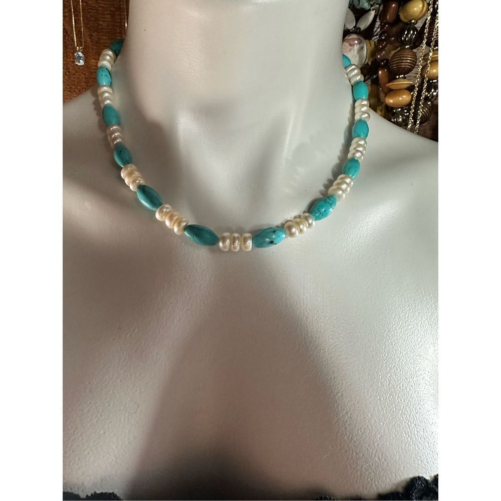 Sterling silver howlite pearl necklace